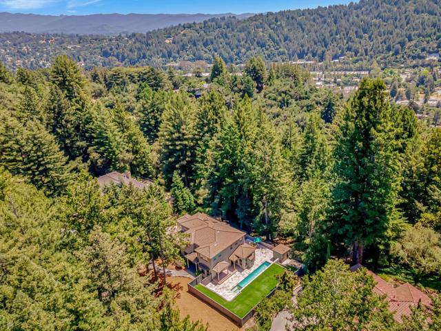 18 Ridgecrest Lane, Scotts Valley CA: https://media.crmls.org/mediaz/00b67780-9bcb-4cca-bb4f-1567c85d2e4f.jpg