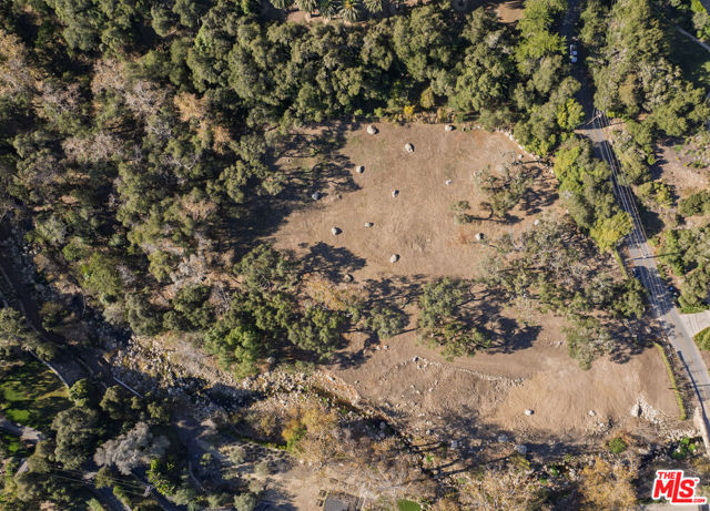 780 Ashley Road, Santa Barbara CA: https://media.crmls.org/mediaz/00b695c9-499b-4951-a031-e0d0cce68955.jpg