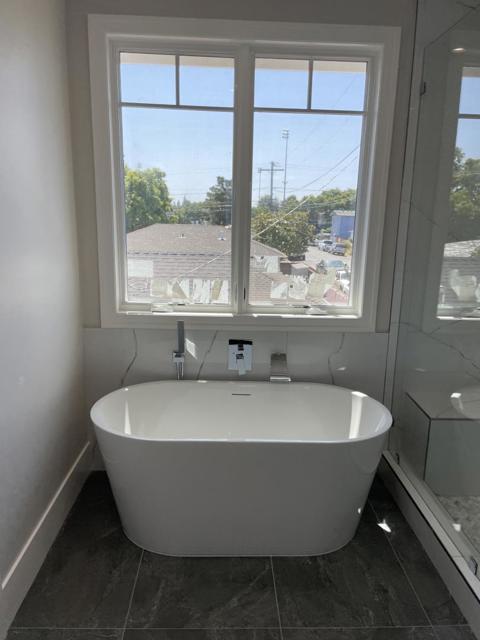 610 Stanford Avenue, Redwood City CA: https://media.crmls.org/mediaz/00b7a092-0477-4024-a455-348968a523f5.jpg
