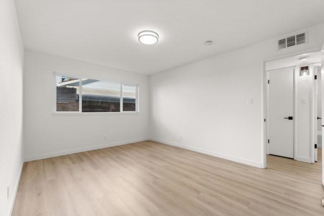 1064 15th Avenue, Redwood City CA: https://media.crmls.org/mediaz/00b8c9ac-87f7-49dc-bdf0-e72e20c67c5a.jpg