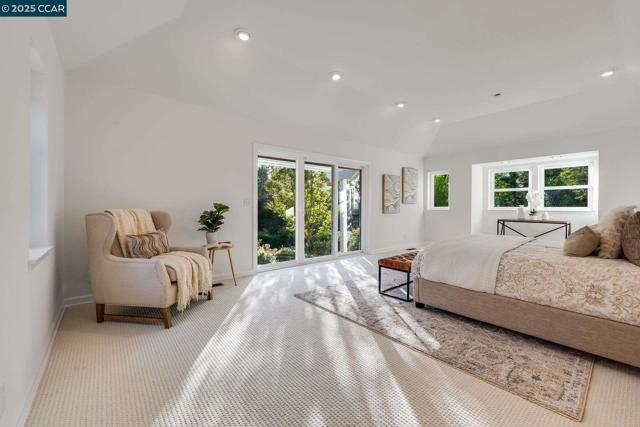 9 Irvine Drive, Moraga CA: https://media.crmls.org/mediaz/00b94bcc-2716-4bc5-9b55-84079c09ad38.jpg