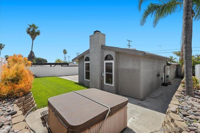 9522 Fairbanks, San Diego, California 92123, 3 Bedrooms Bedrooms, ,2 BathroomsBathrooms,Single Family Residence,For Sale,Fairbanks,250029413SD
