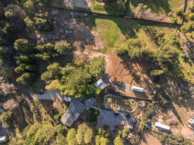 15 Braemoor Drive, Santa Cruz CA: https://media.crmls.org/mediaz/00bab09c-6578-424a-a4d0-dbaf08dd9def.jpg