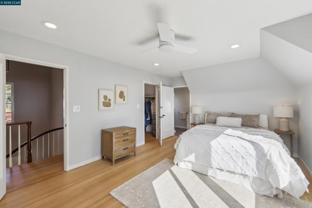 680 Grizzly Peak Blvd, Berkeley CA: https://media.crmls.org/mediaz/00bad47a-11bf-48b9-b401-061cd4aa20c3.jpg