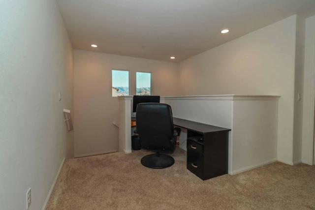 Image 16 of 48 For 44644 Melkesian Boulevard