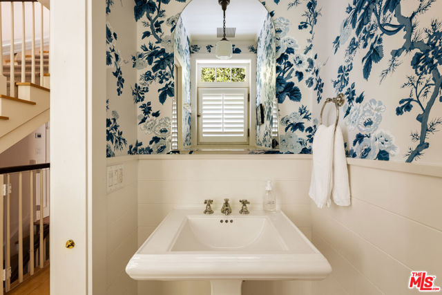 Drew Fenton | 589 Moreno Avenue Los Angeles CA | MLS: 7535475