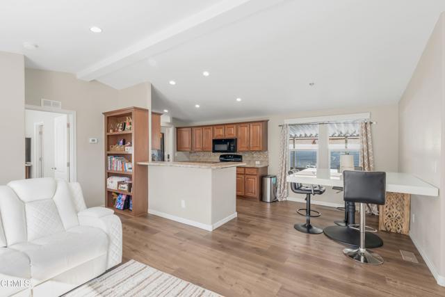 Detail Gallery Image 6 of 39 For 250 E Telegraph Rd #155,  Fillmore,  CA 93015 - 3 Beds | 2 Baths