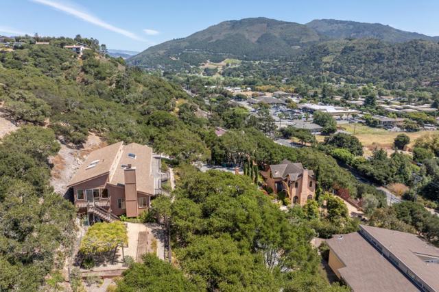 9365 Los Prados Drive, Carmel CA: https://media.crmls.org/mediaz/00bbf0d5-7a5c-41b4-986b-d6399fa2b8d6.jpg