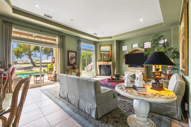 61 Via Las Flores, Rancho Mirage CA: https://media.crmls.org/mediaz/00bcbb8e-37e4-4422-bd17-19485f4371b0.jpg