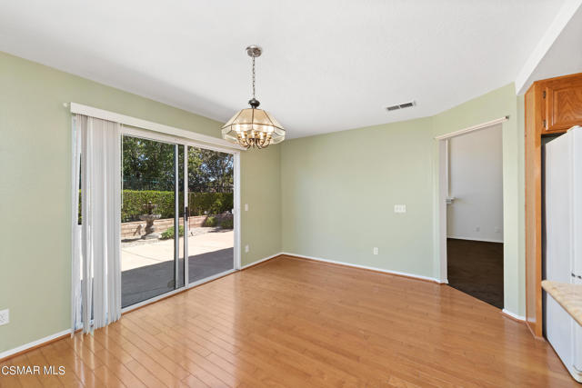 Breakfast Nook/Family Room