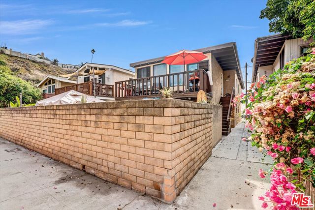 116 Rees Street photo 1