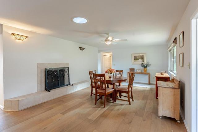 475 Brown Road, San Juan Bautista CA: https://media.crmls.org/mediaz/00bd9b44-002c-4305-97e3-81e526bbe860.jpg