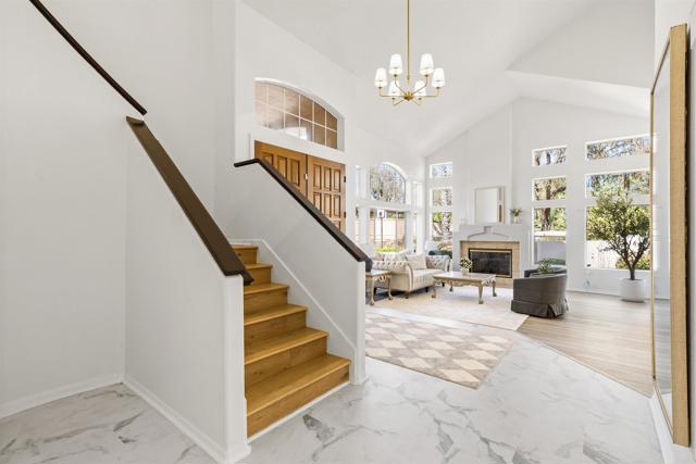 Detail Gallery Image 12 of 60 For 16883 Saint Andrews Dr, Poway,  CA 92064 - 5 Beds | 5/1 Baths