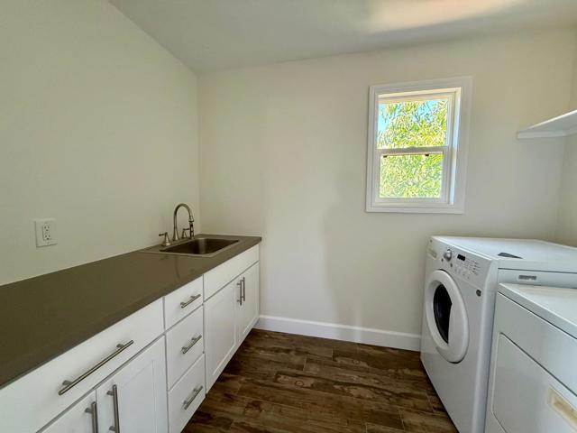 1082 Lupin Way, San Carlos CA: https://media.crmls.org/mediaz/00be14e5-1efa-4c19-8ae3-35596d893493.jpg