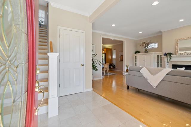 610 Gilroy Drive, Capitola CA: https://media.crmls.org/mediaz/00be90a3-7bfe-4821-920b-ca65d356560e.jpg