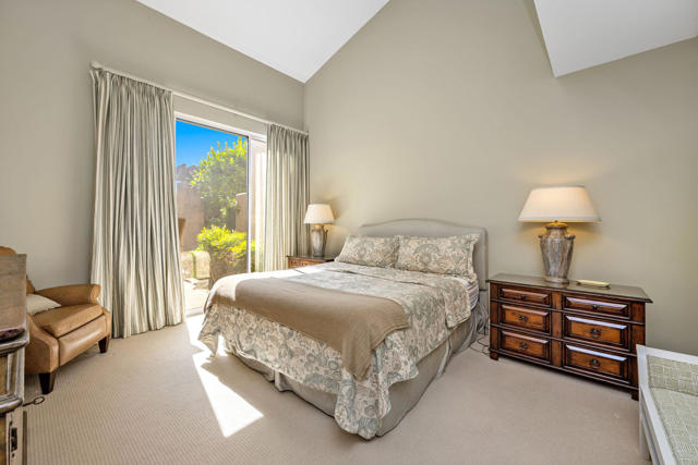 Image 4 of 8 For 74675 Arroyo Drive