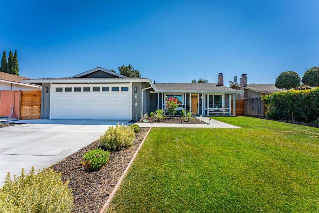 818 Sylvandale Avenue