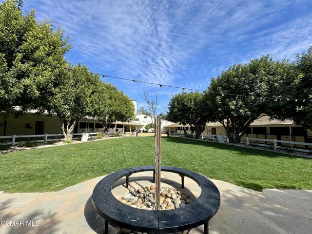 54 Saddlebow Road, Bell Canyon CA: https://media.crmls.org/mediaz/00c03c10-0853-4ee2-b6af-bb2b12af009e.jpg