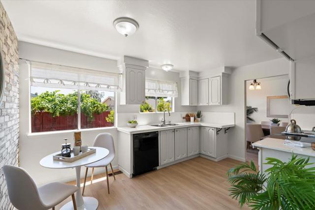 706 Clauser Drive, Milpitas CA: https://media.crmls.org/mediaz/00c04eb0-e6da-40c6-b123-46b89482a72d.jpg