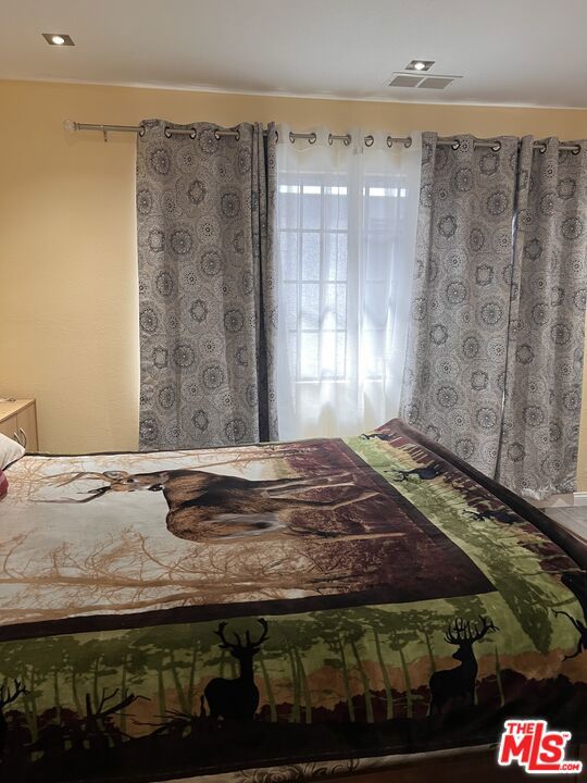 4345 W 154th Street, Lawndale CA: https://media.crmls.org/mediaz/00c1558f-0af3-4713-a946-c04cfaa91ed0.jpg