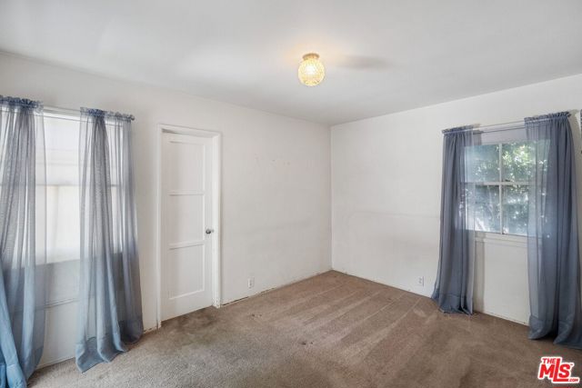 2725 Midvale Avenue, Los Angeles CA: https://media.crmls.org/mediaz/00c2e49d-5f93-4906-bd46-24de38e9bfd5.jpg