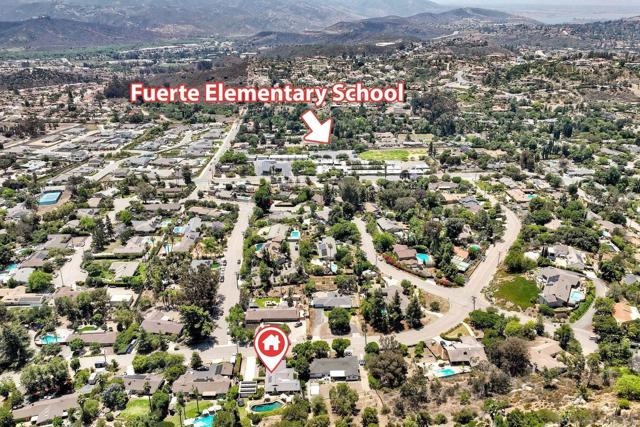 11668 Altoona Dr, El Cajon CA: https://media.crmls.org/mediaz/00c2fa89-af70-4de0-b4d7-21e22aa5b8af.jpg