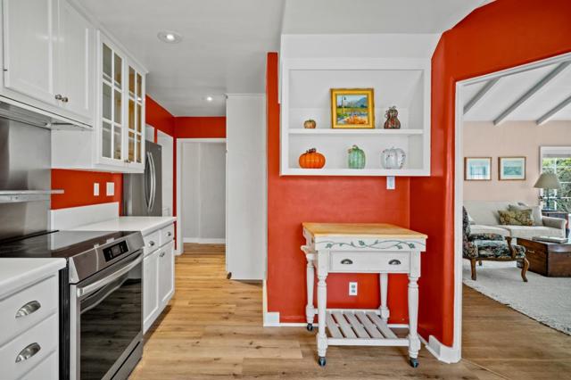 0 San Antonio 3 SE Ocean, Carmel CA: https://media.crmls.org/mediaz/00c33013-beac-4386-aa26-910e6c55aef5.jpg