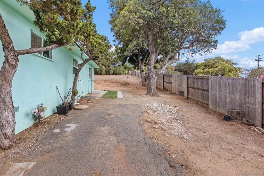 2439 Patterson Rd - photo 5