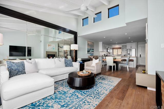 Detail Gallery Image 4 of 38 For 435 S Sierra #318,  Solana Beach,  CA 92075 - 2 Beds | 2 Baths