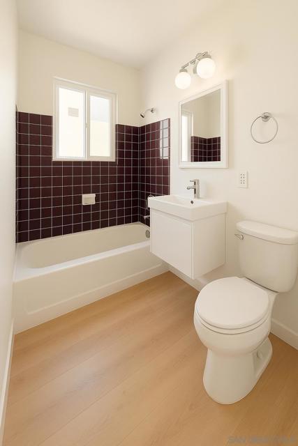 5139 Hilda Rd, San Diego CA: https://media.crmls.org/mediaz/00c45ad9-7736-48c5-914d-08522a998180.jpg