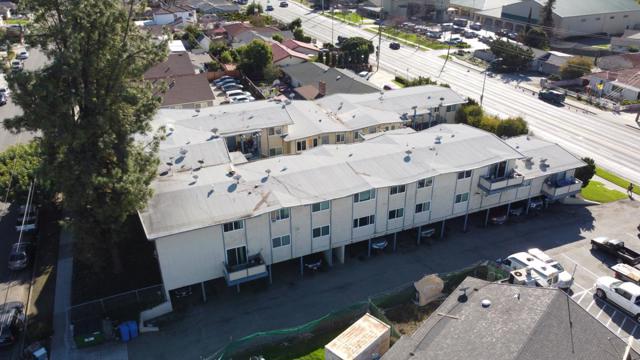 1500 S White Road, San Jose CA: https://media.crmls.org/mediaz/00c4865f-27ad-4063-9d9e-82f4a52b2c75.jpg