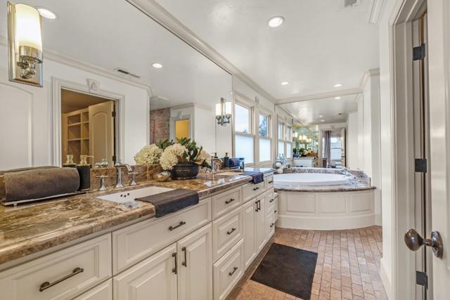 1538 Lincoln Avenue, San Jose CA: https://media.crmls.org/mediaz/00c5c9c8-bb35-4188-978c-4b3ca4bd1842.jpg