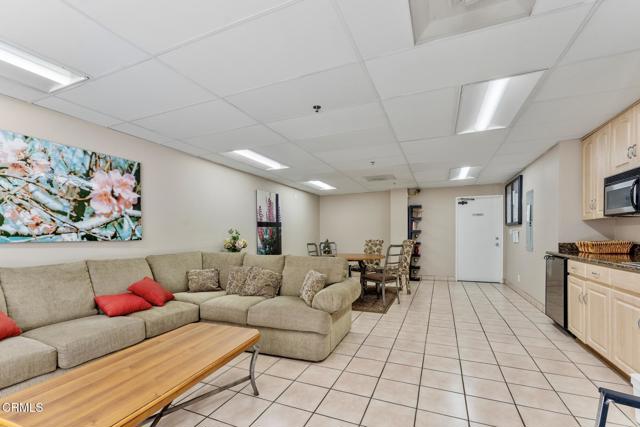 Detail Gallery Image 46 of 52 For 300 N El Molino Ave #319,  Pasadena,  CA 91101 - 2 Beds | 2 Baths