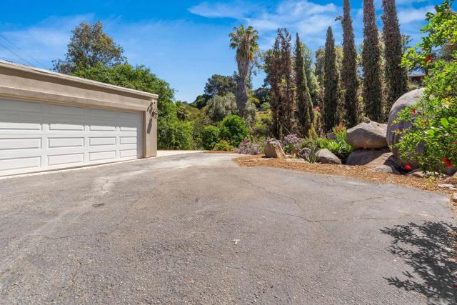 Image 48 of 53 For 1839 Avocado