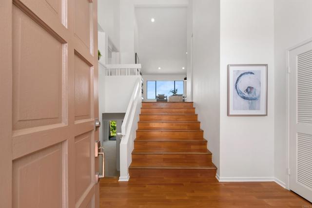 6635 Caminito Scioto, La Jolla CA: https://media.crmls.org/mediaz/00c840fa-399a-41f7-a0a6-44c1134db5d4.jpg