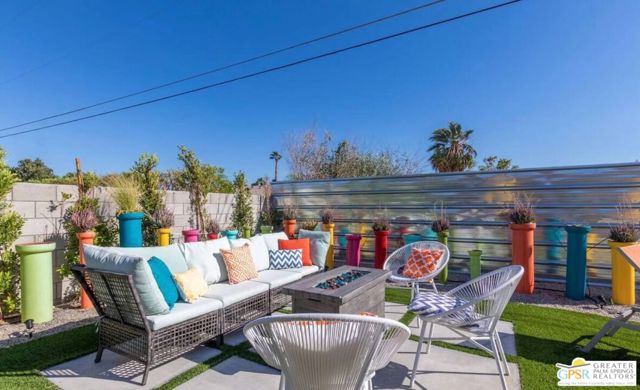 2241 E Finley Road, Palm Springs CA: https://media.crmls.org/mediaz/00c8422c-736c-4774-a44e-c12d35a68809.jpg