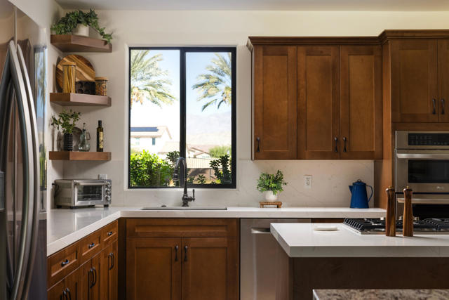 79665 Avenue 38, Indio CA: https://media.crmls.org/mediaz/00c8c5cb-dbaf-44b3-9144-27b7e30d5317.jpg