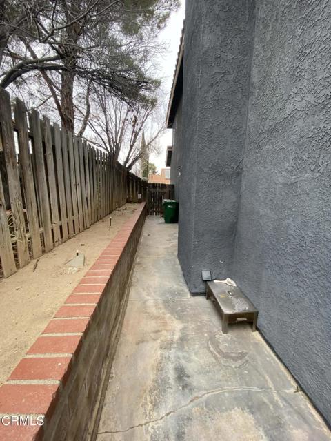 Detail Gallery Image 41 of 43 For 332 Morningside Ter, Palmdale,  CA 93551 - 5 Beds | 2/1 Baths