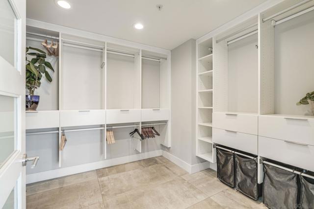 1262 Kettner Blvd, San Diego CA: https://media.crmls.org/mediaz/00cb9905-6aae-43a5-9a13-065a2a072f09.jpg
