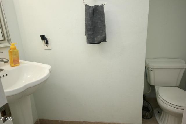 Detail Gallery Image 13 of 27 For 5302 Barrymore Dr, Oxnard,  CA 93033 - 2 Beds | 2/1 Baths
