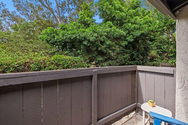 8370 Via Sonoma, La Jolla CA: https://media.crmls.org/mediaz/00cbf0f1-0b52-41d4-b7a3-b598c981a66f.jpg