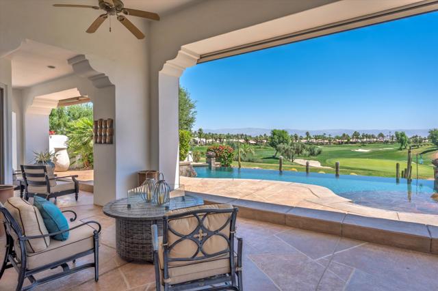 58440 Aracena, La Quinta CA: https://media.crmls.org/mediaz/00cca980-7e46-4dee-af5c-5643714cde1a.jpg