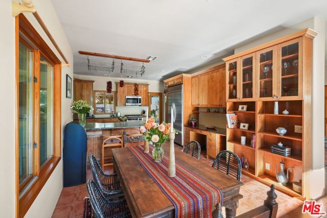 774 Old Topanga Canyon Road photo 12