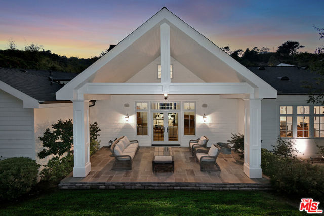 Image 46 of 55 For 3640 Longridge Avenue