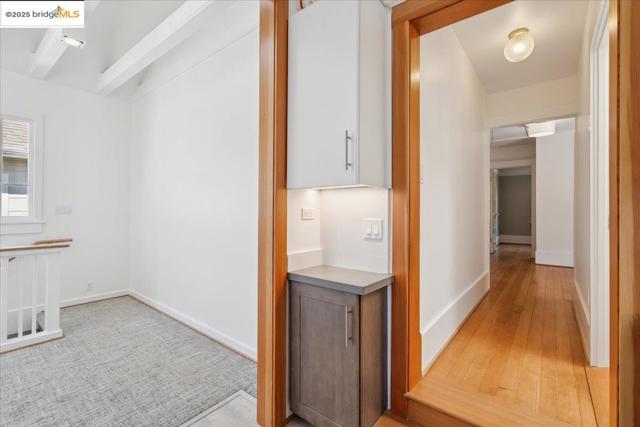 1912 Virginia St, Berkeley CA: https://media.crmls.org/mediaz/00d10df2-2756-4a99-9514-150559a92058.jpg