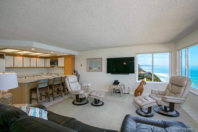 Image 8 of 37 For 727 Beachfront Drive  B