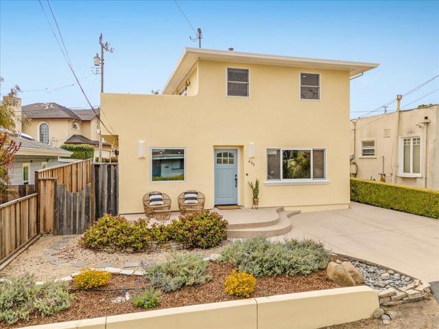 435 Coates Drive, Aptos CA: https://media.crmls.org/mediaz/00d1be96-d91f-430d-94d6-1c85b441f0a5.jpg