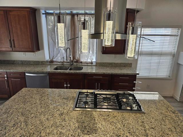 43075 Corte Fresca, Temecula CA: https://media.crmls.org/mediaz/00d1dd8e-7f18-411f-89a4-f51f8bdbc101.jpg