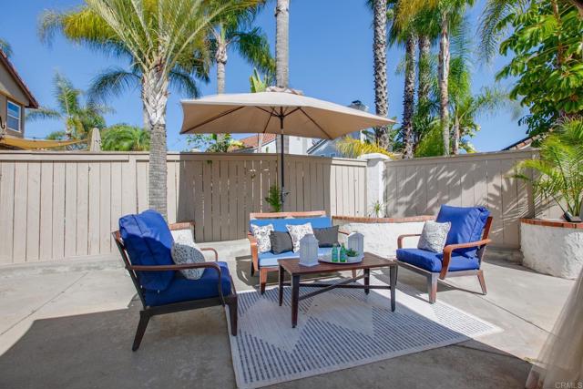 2490 Bear Rock Gln, Escondido CA: https://media.crmls.org/mediaz/00d21c53-b4d1-45cd-8722-62bfc11e4b4f.jpg