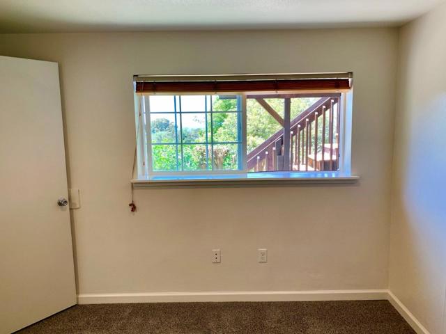 815 Edgemar Avenue, Pacifica CA: https://media.crmls.org/mediaz/00d28ecd-f136-4005-a838-9483f912a6e9.jpg